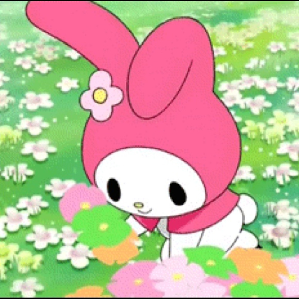 Meet your Posher, Alicia